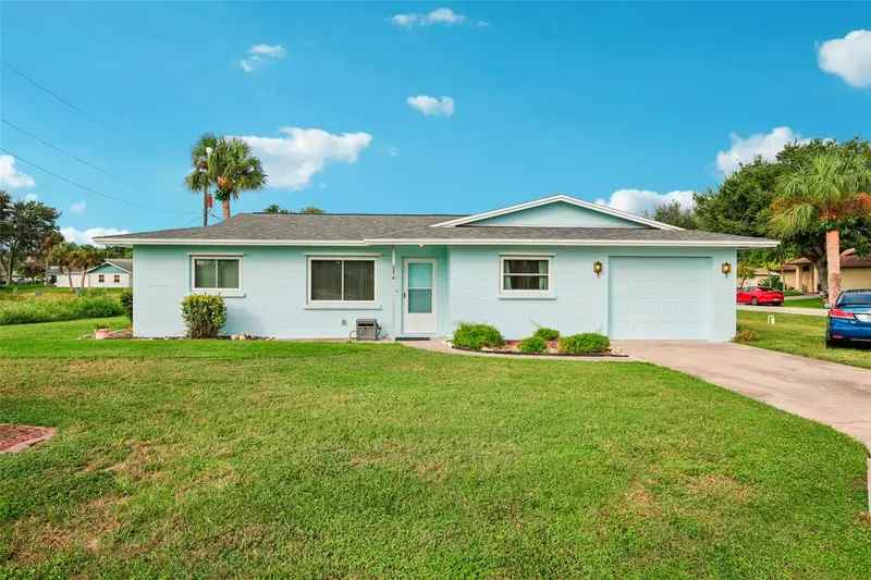 2210 Gentian Rd, FL