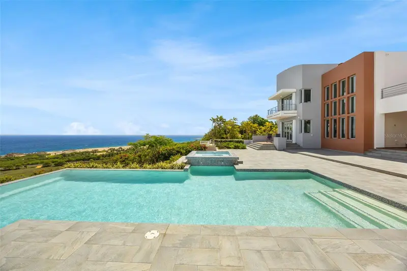 1 Estancias Del Mar, PR