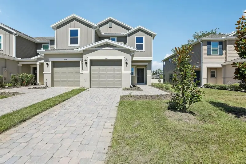 520 Pine Ridge Ct, FL