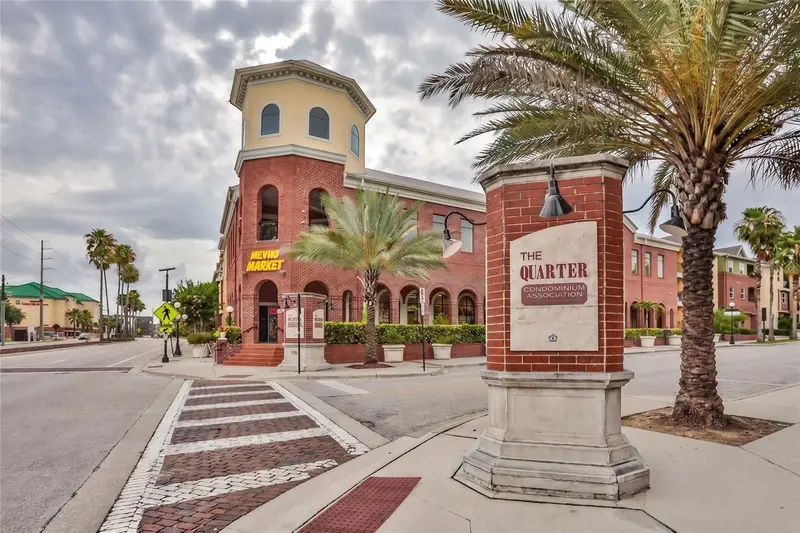 1910 E Palm Ave #10101, FL
