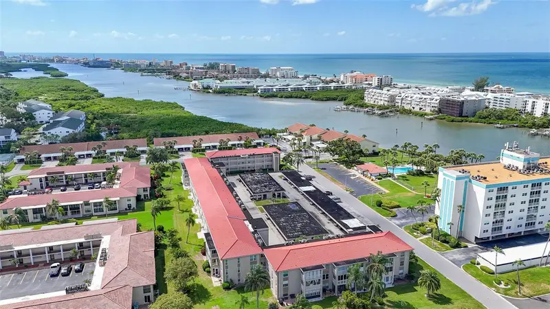 10215 Regal Dr #18, FL