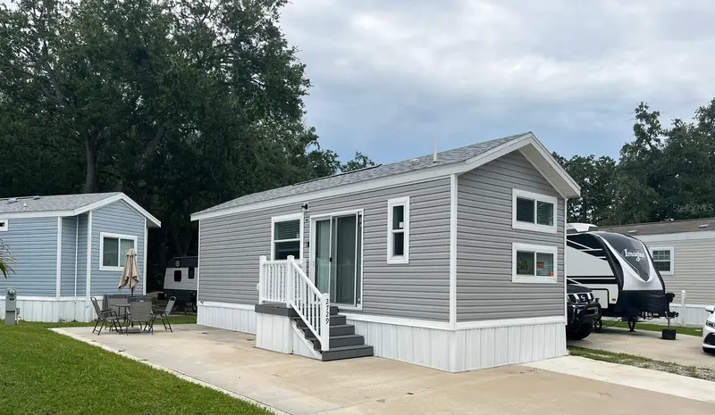 2729 Camper Ave, FL