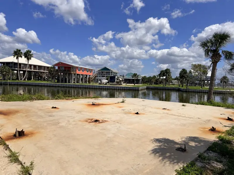26 9th St, FL