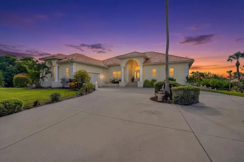 102 Brenda Ln, FL
