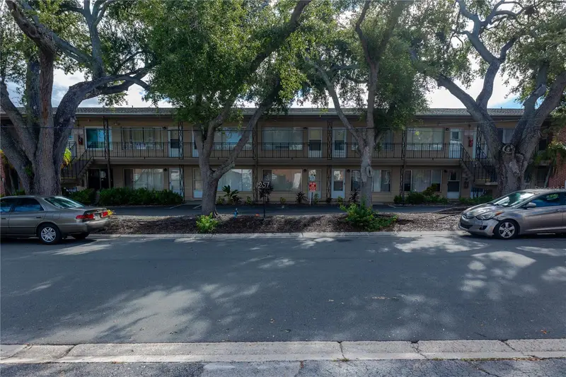 1257 Drew St #14, FL