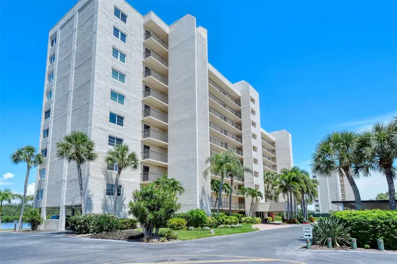 9393 Midnight Pass Rd #302, FL