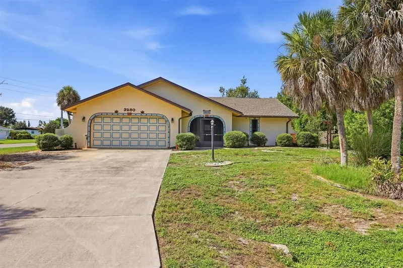 3280 Siesta Dr, FL