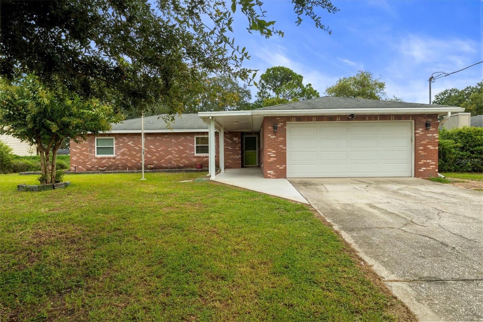 105 South Ct, FL