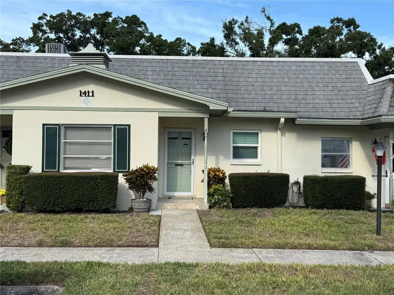 1411 Normandy Park Dr #4, FL