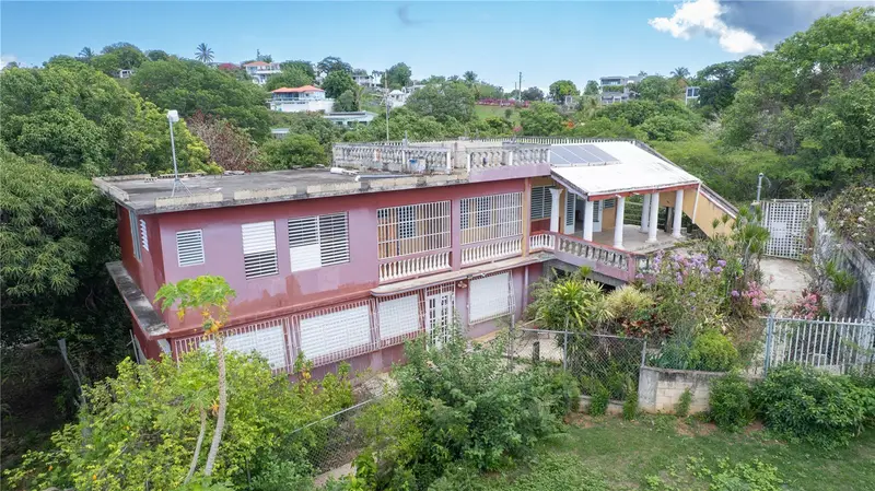 524 Comm Santa Maria, PR