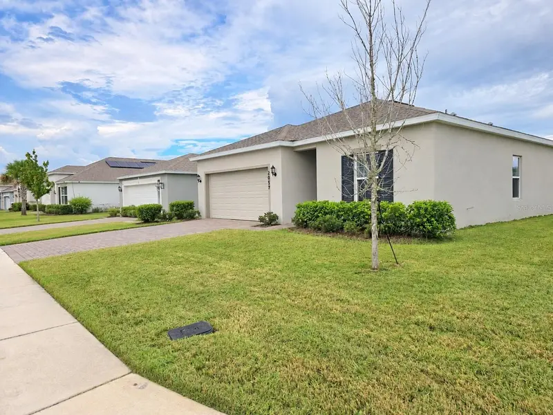Lakewood Park listing