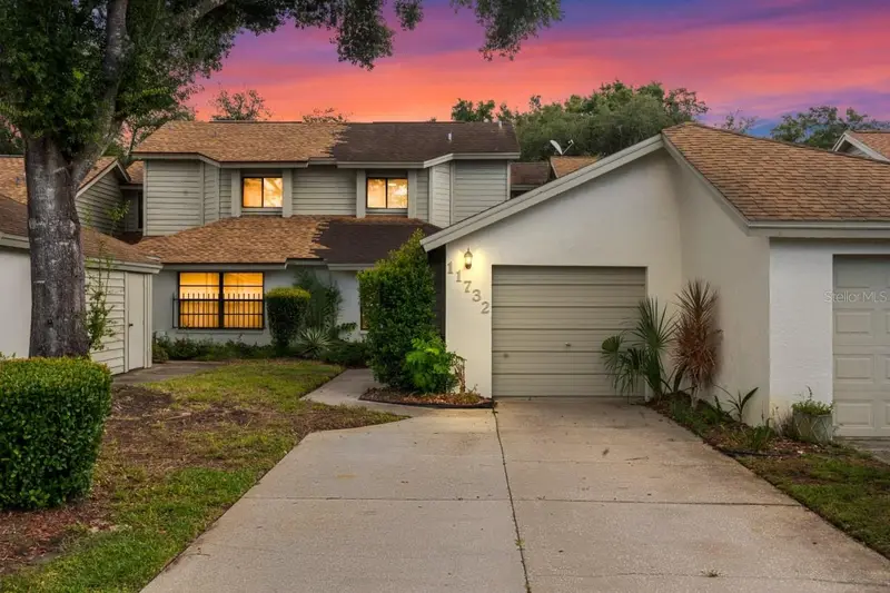 11732 Rolling Pine Ln, FL
