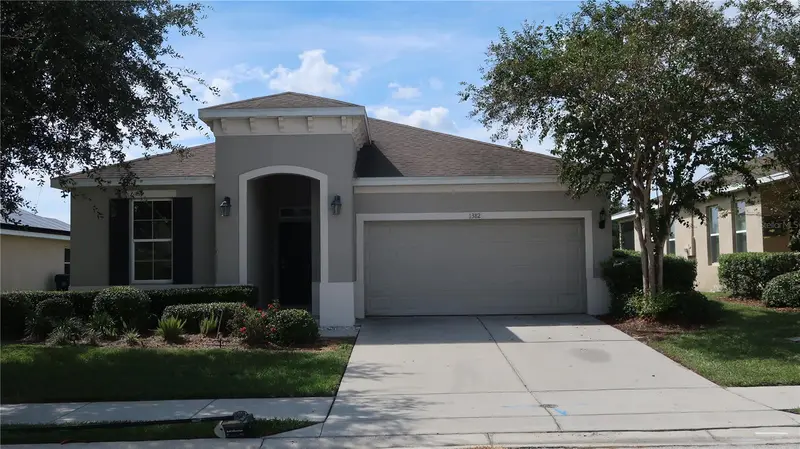 1382 Windward Oaks Loop, FL
