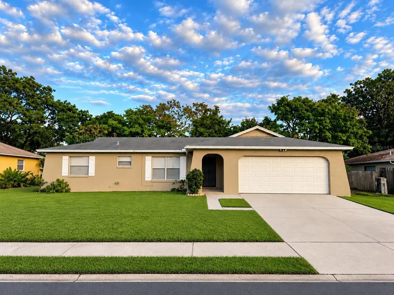 4533 Lemans Dr, FL