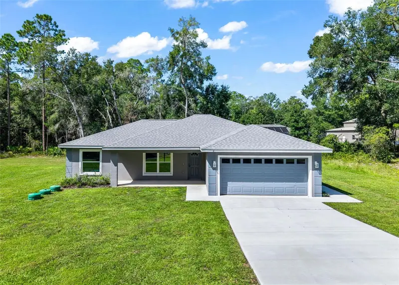 6 Bay Pass Ter, FL