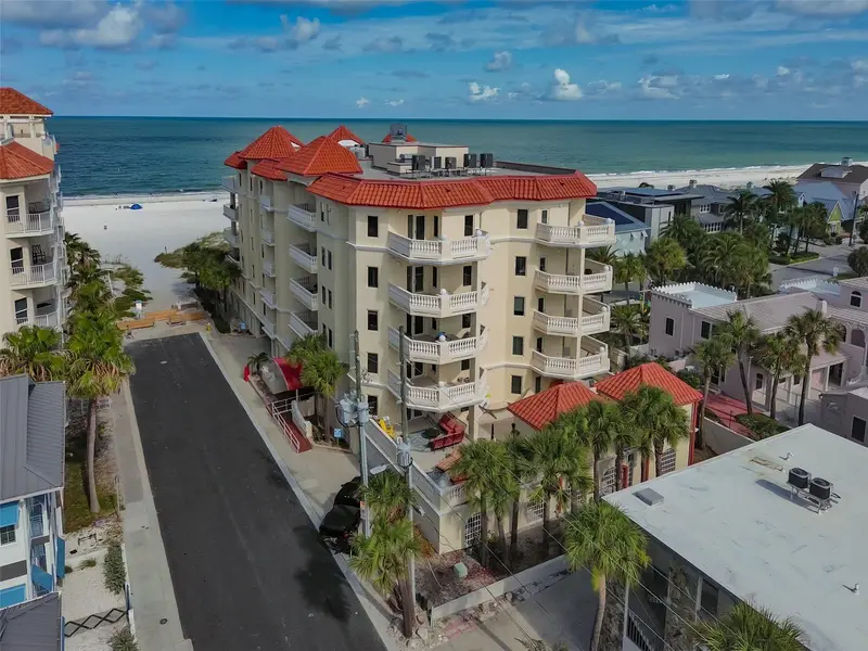 14 Somerset St #3c, FL