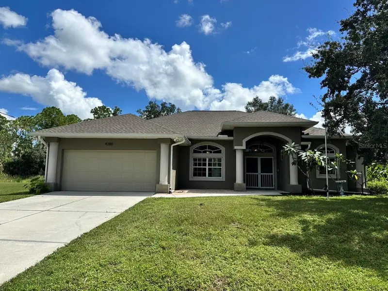 4288 Lobelia St, FL
