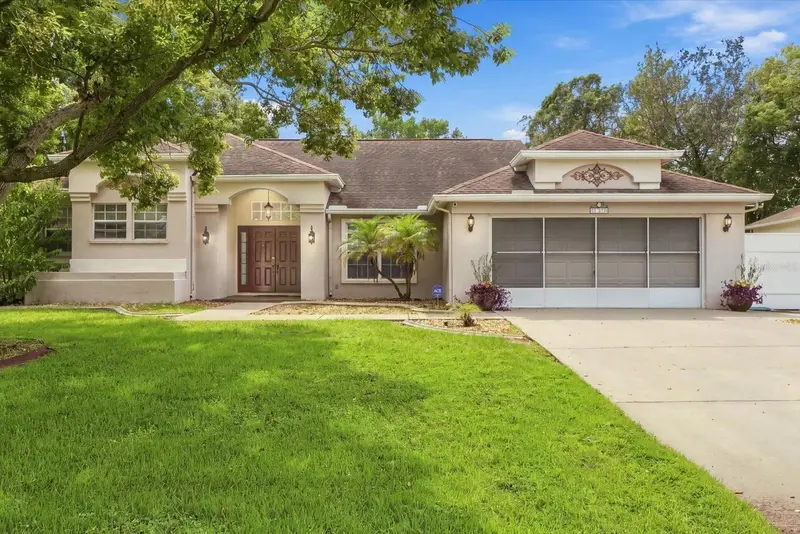 8088 Spanish Oak Dr, FL