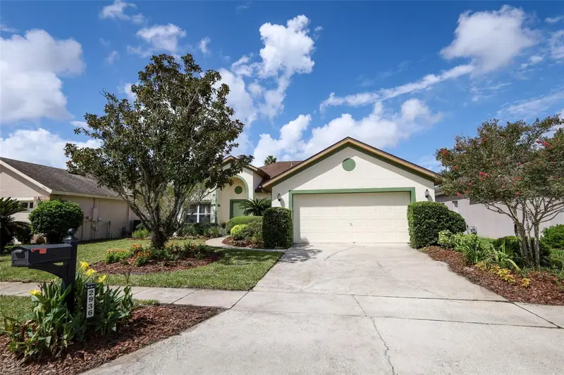Aloma Woods listing