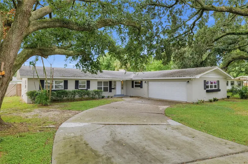 714 Avenue O Se, FL