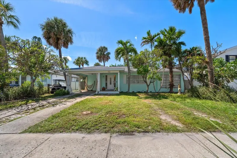 732 Mandalay Ave, FL