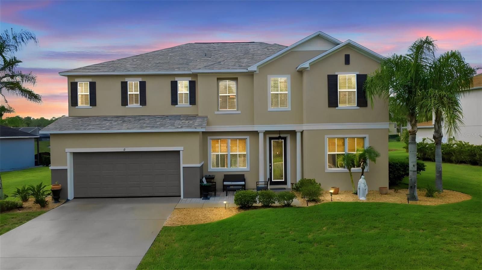 8 Angela Dr, FL