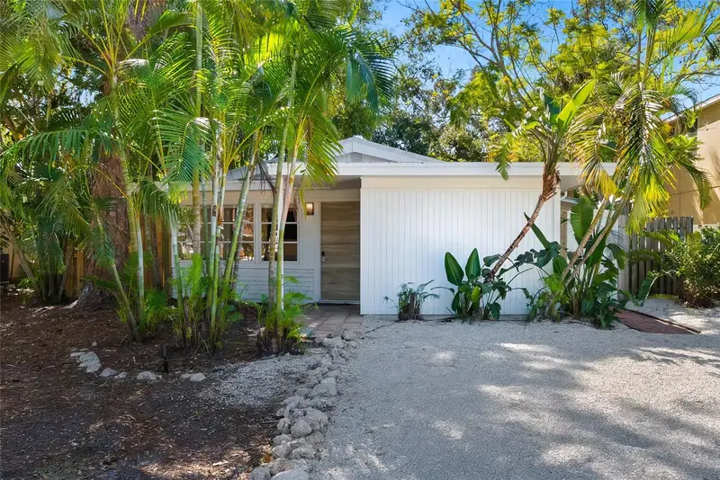 2142 Waldemere St, FL
