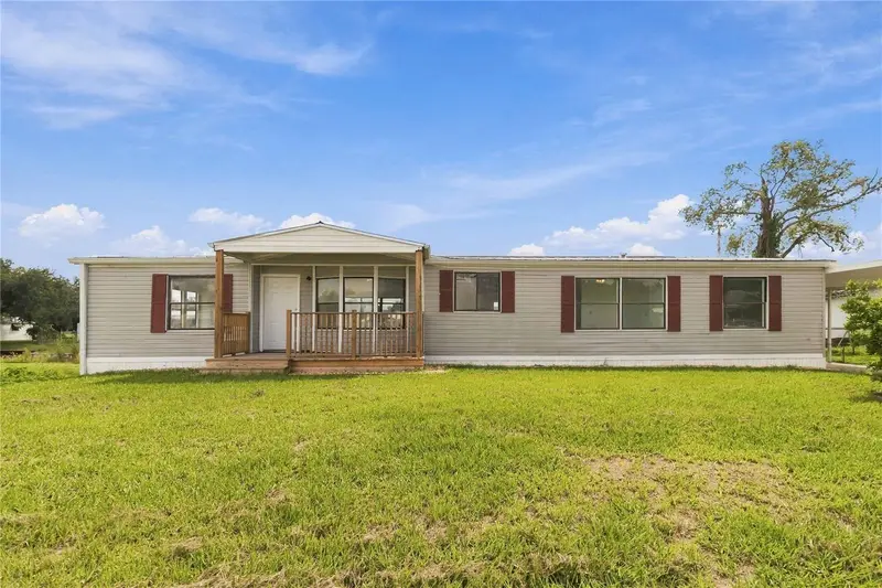 417 Lagoon Ct, FL