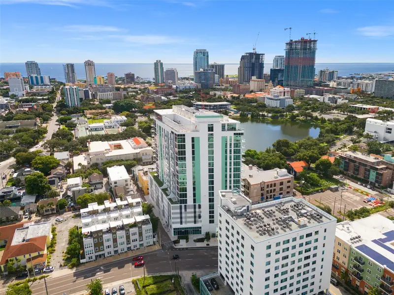 777 3rd Ave N #806, FL