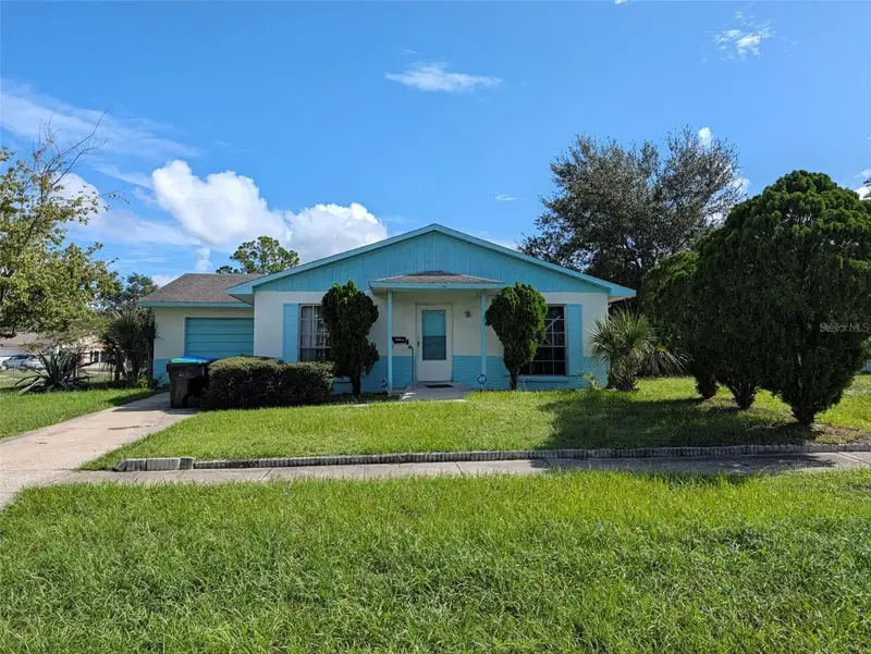 5379 Fox Briar Trl, FL