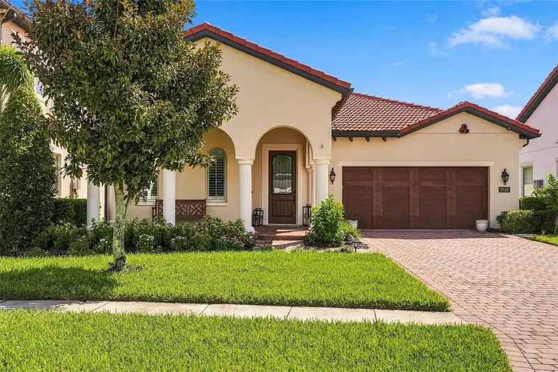 10698 Royal Cypress Way, FL