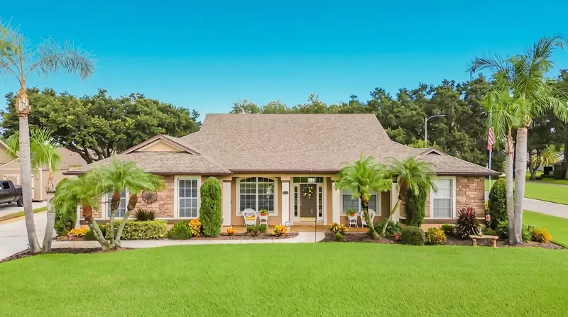 5243 Hammock Pointe Ct, FL