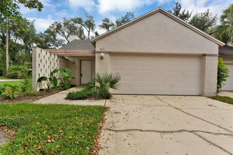 2821 Spyglass Cv, FL