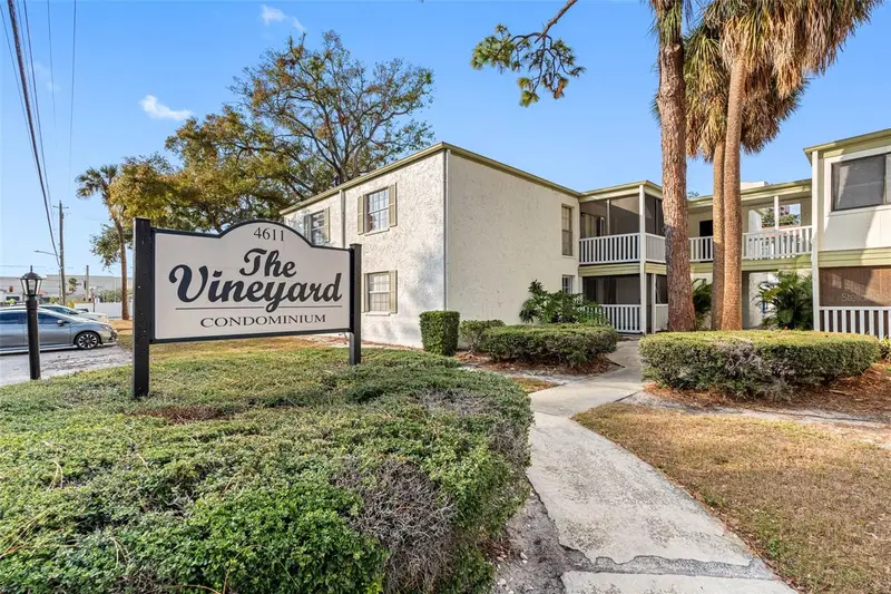 4611 W North B St #228, FL