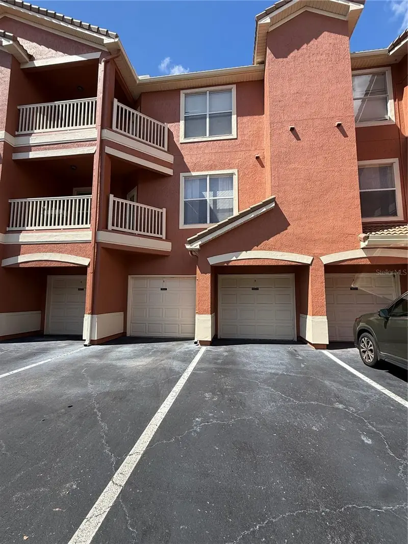 8824 Villa View Cir #108, FL