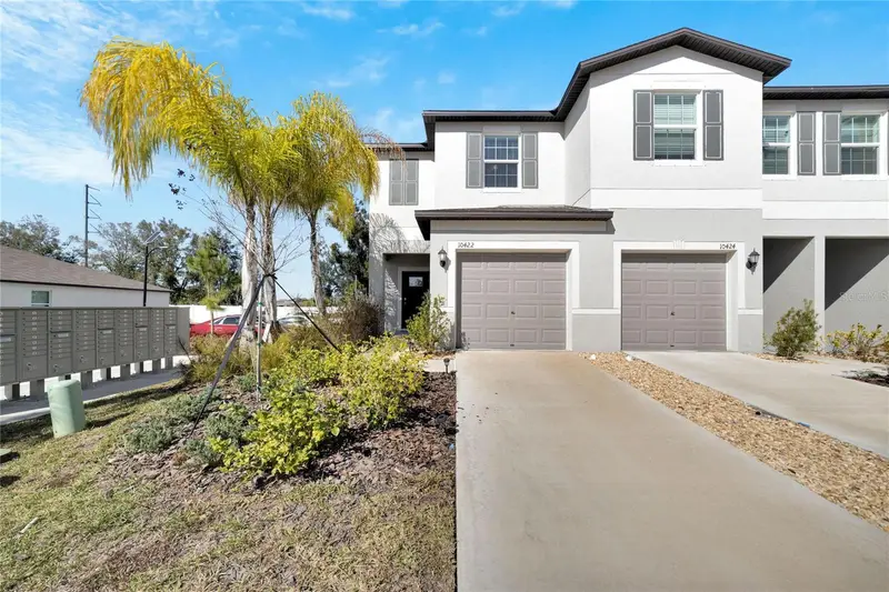 10422 Shady Preserve Dr, FL