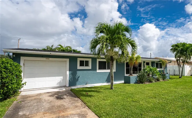 1228 Yacht Club Blvd, FL