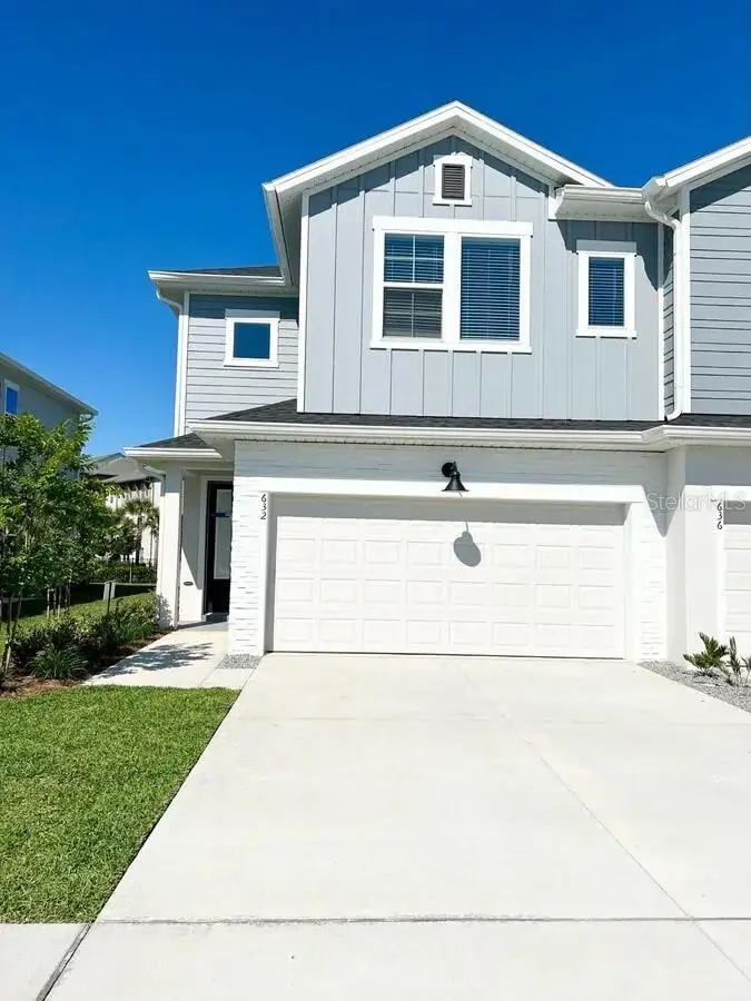 632 Astera Winds Ln, FL