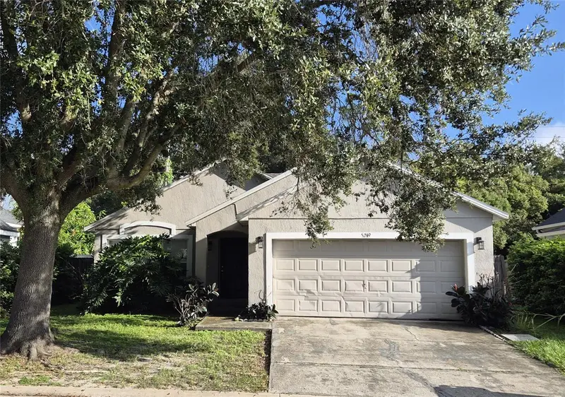 5249 Yaupon St, FL