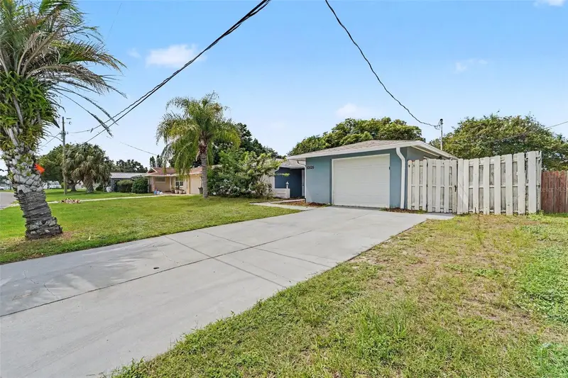 Jasmine Lakes listing