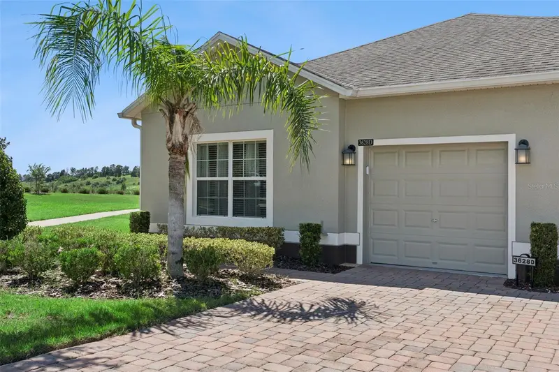 3628 Solana Cir #D, FL