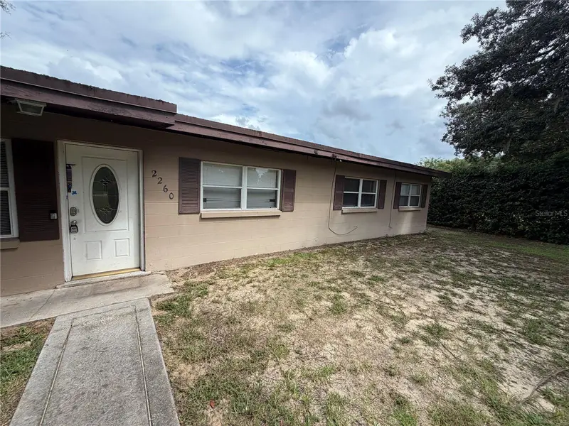 2260 Charlotte Dr, FL