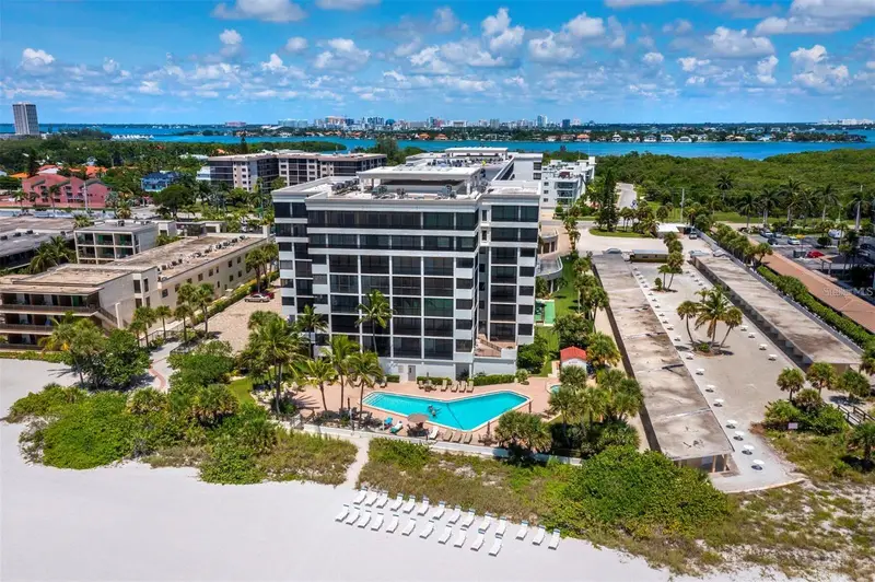 1102 Benjamin Franklin Dr #810, FL