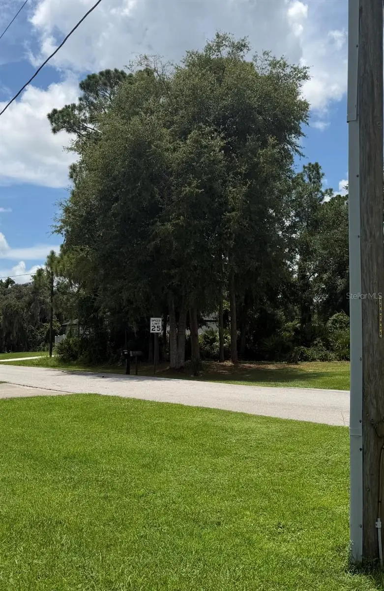 513 Volvo Ave, FL
