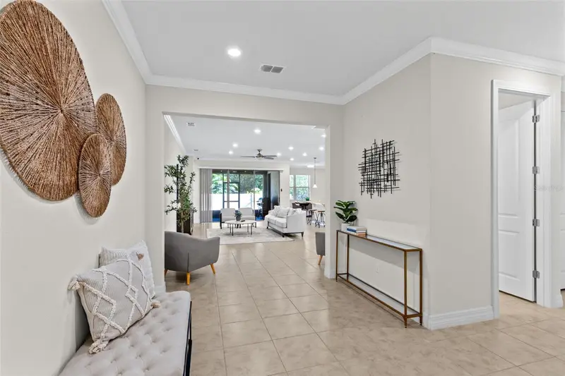 1196 Patterson Ter, FL