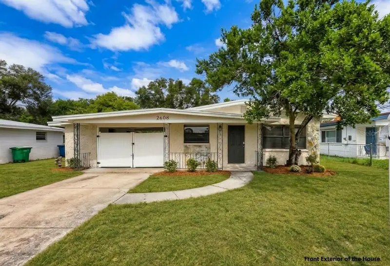 2608 E Yukon Sts, FL