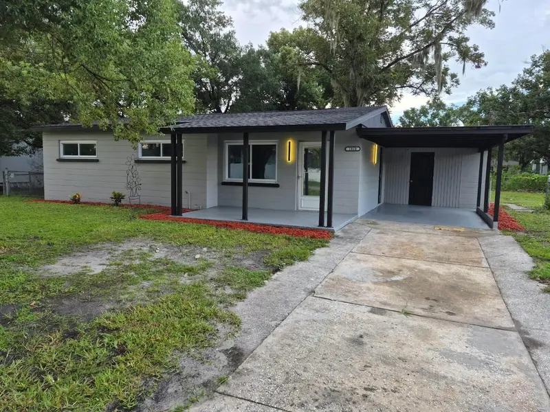 1810 E Carol Dr, FL
