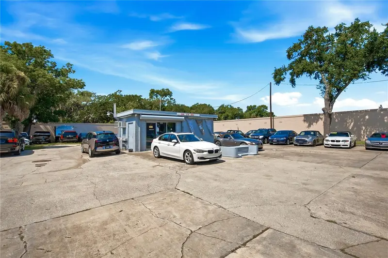 364 N Nova Rd, FL