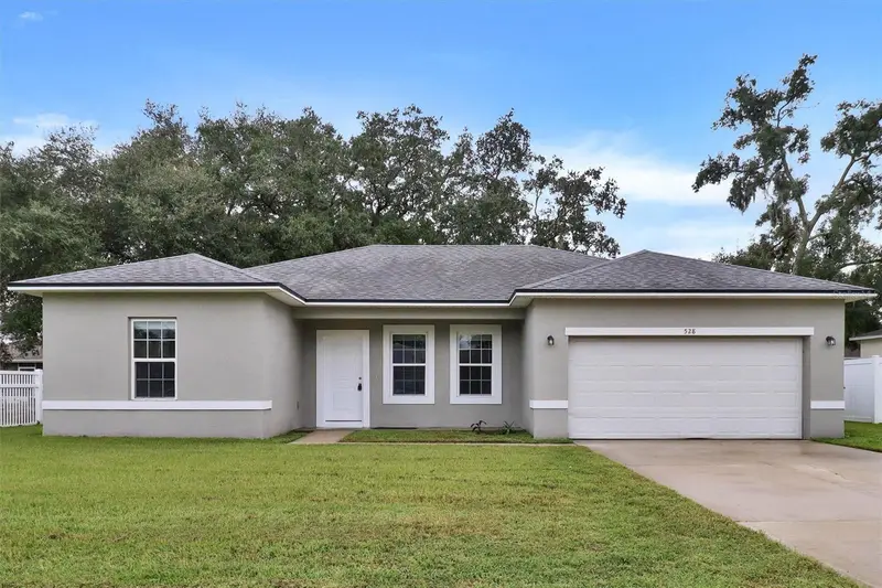 528 Finch Ln, FL