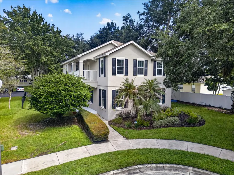 707 Chase Oaks Ct, FL